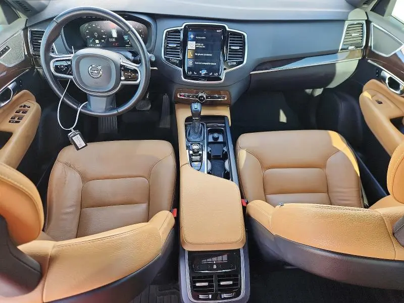 2018 VOLVO XC90   