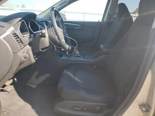 2011 CHEVROLET TRAVERSE LT  