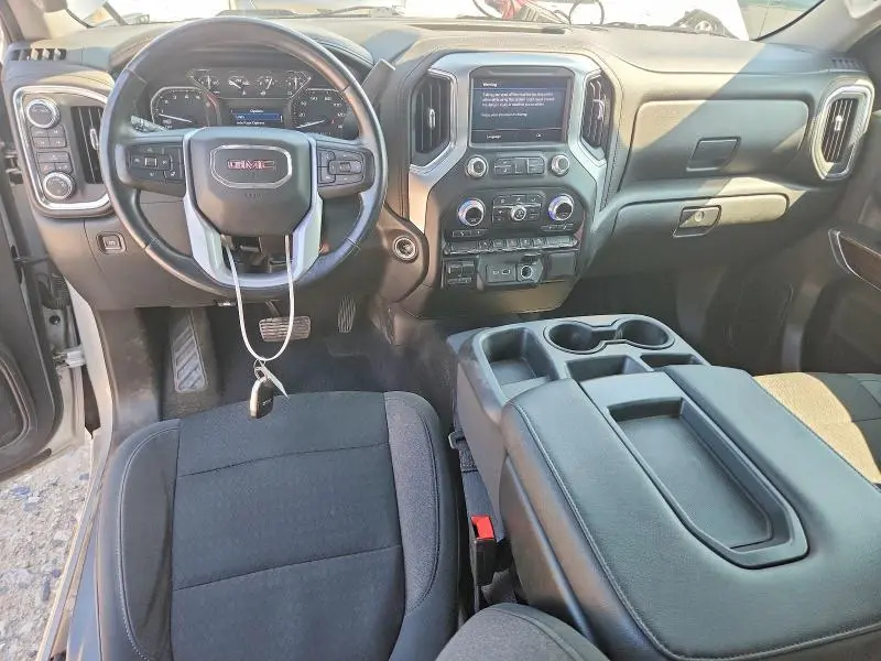 2021 GMC SIERRA K1500 SLE  