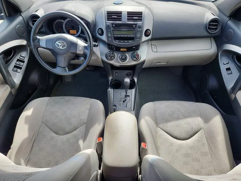 2011 TOYOTA RAV4 BASE  