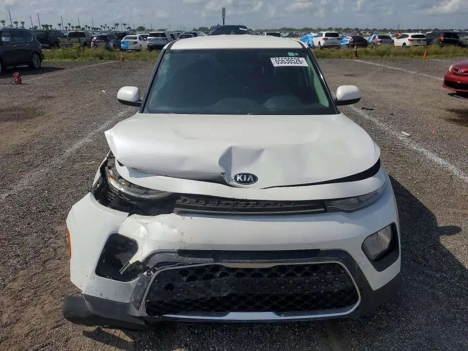 2020 KIA SOUL LX  