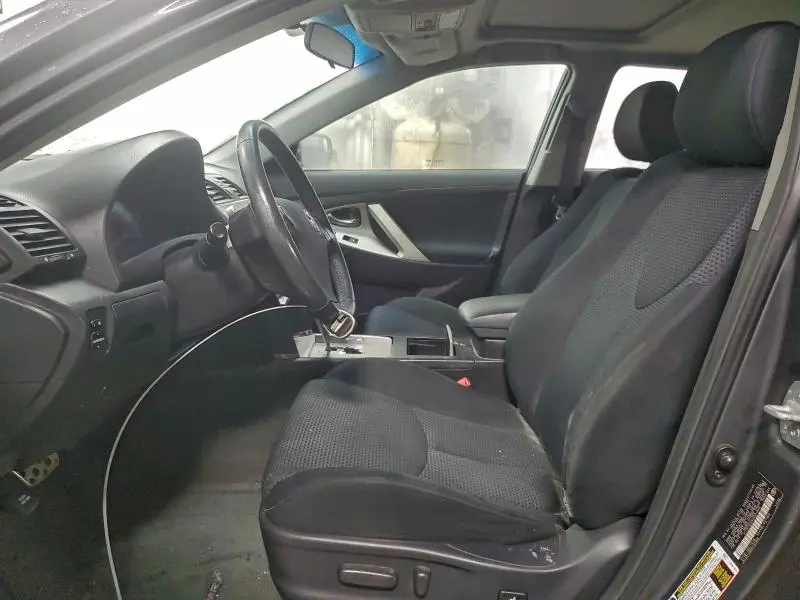 2010 TOYOTA CAMRY BASE  