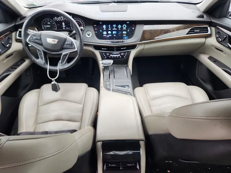 2017 CADILLAC CT6 LUXURY  