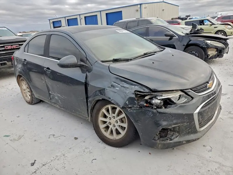 2017 CHEVROLET SONIC LT  