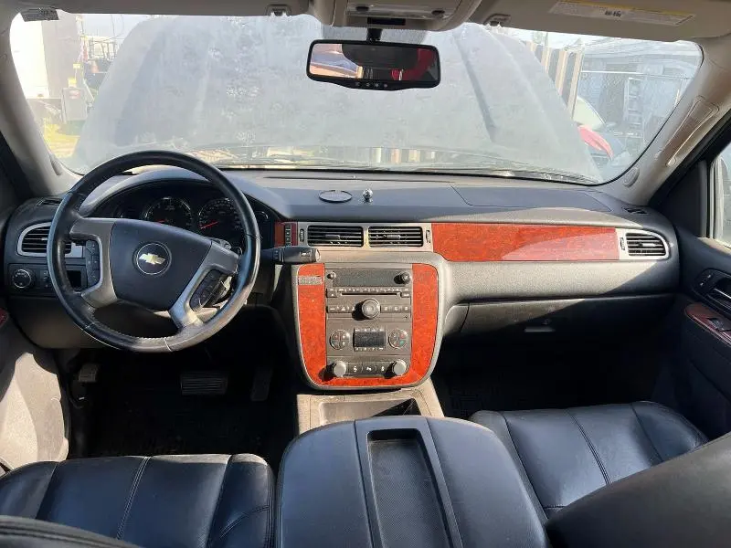 2014 CHEVROLET SUBURBAN C1500 LT  