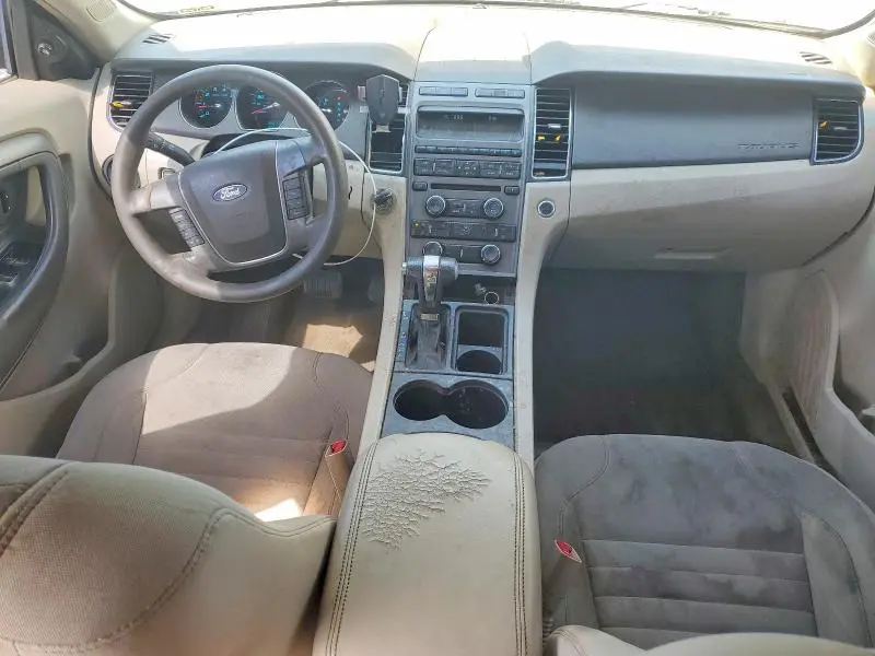 2010 FORD TAURUS SE  