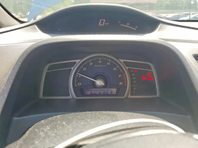 2011 HONDA CIVIC LX  