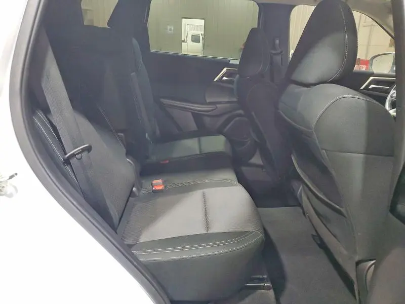 2022 MITSUBISHI OUTLANDER ES  