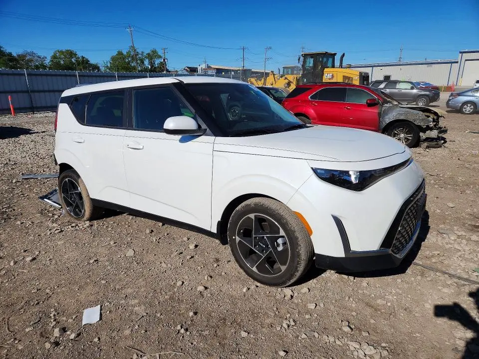 2025 KIA SOUL EX  