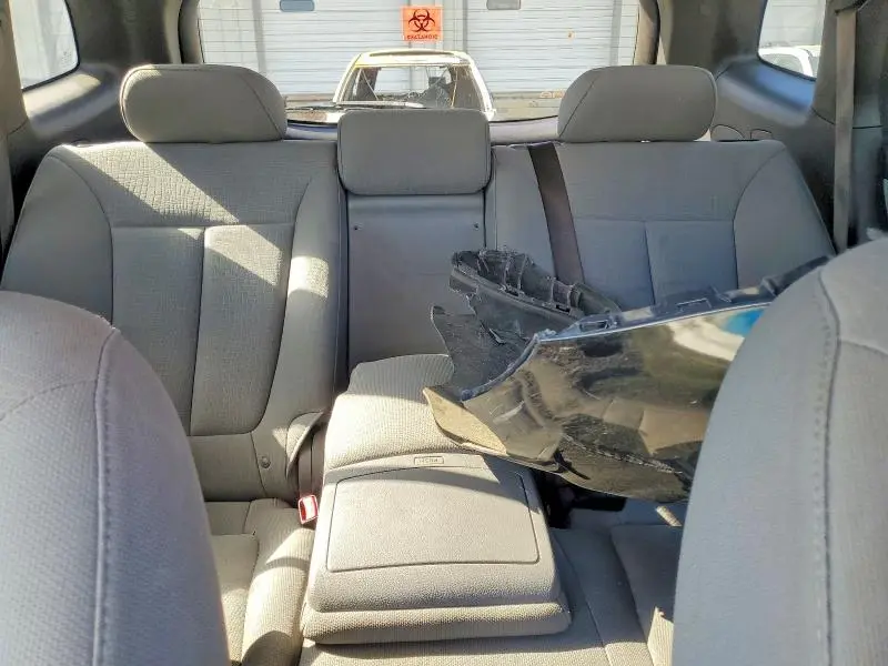 2010 HYUNDAI SANTA FE GLS  