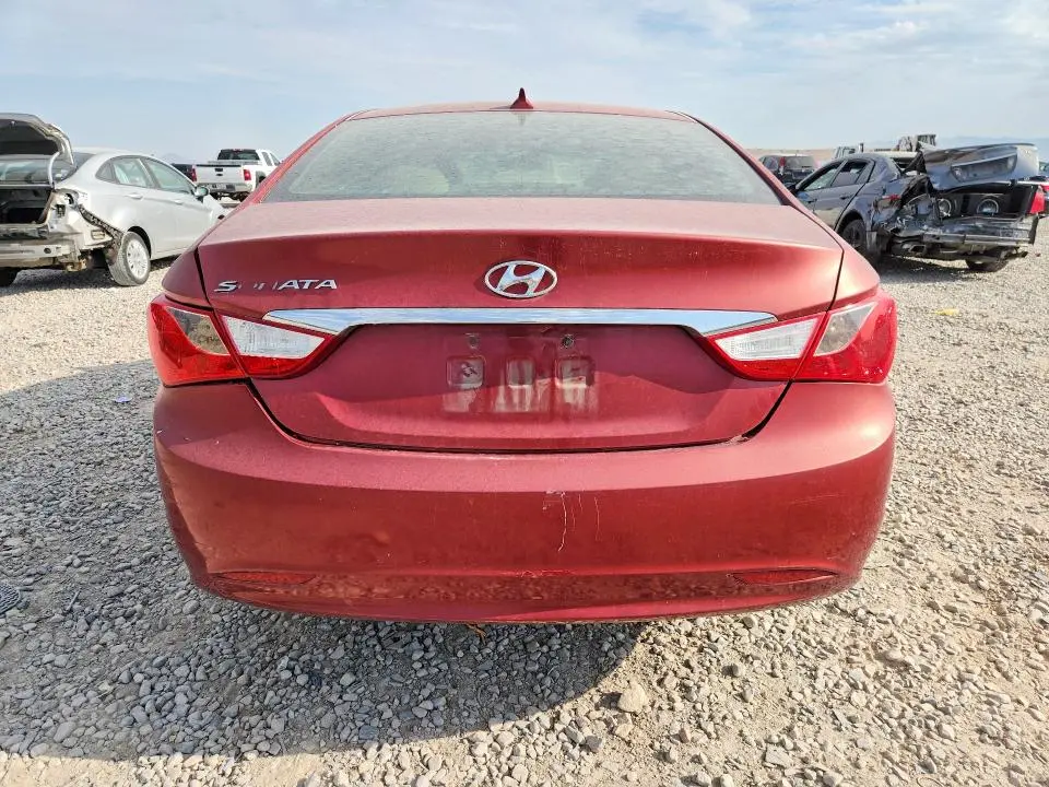 2013 HYUNDAI SONATA GLS  