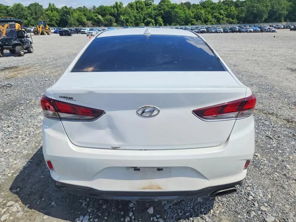 2018 HYUNDAI SONATA SE  