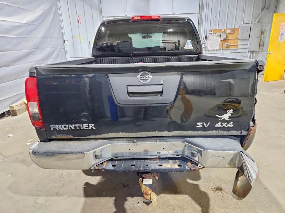 2013 NISSAN FRONTIER S  
