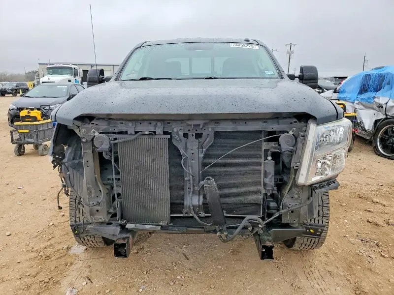 2017 NISSAN TITAN XD SL  