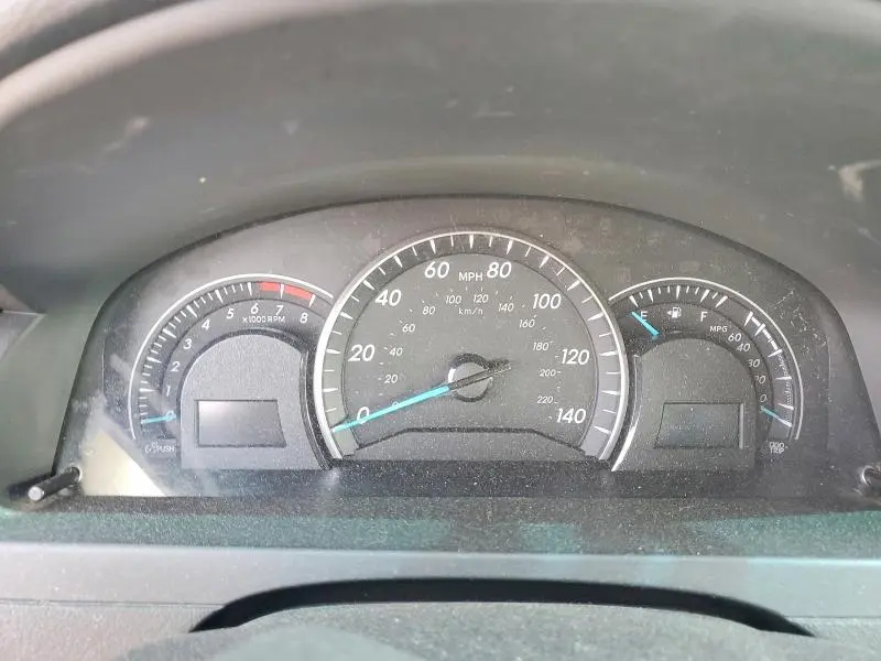 2013 TOYOTA CAMRY LE  