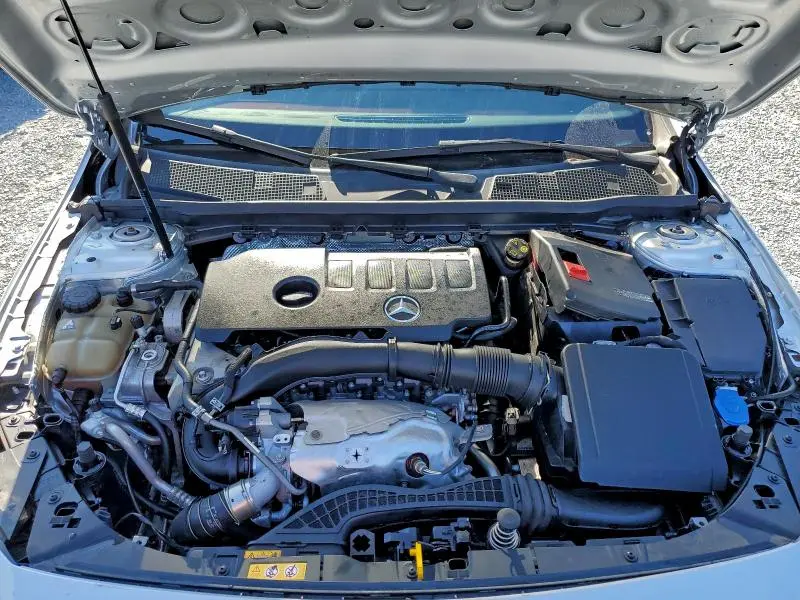 2021 MERCEDES-BENZ A 220  