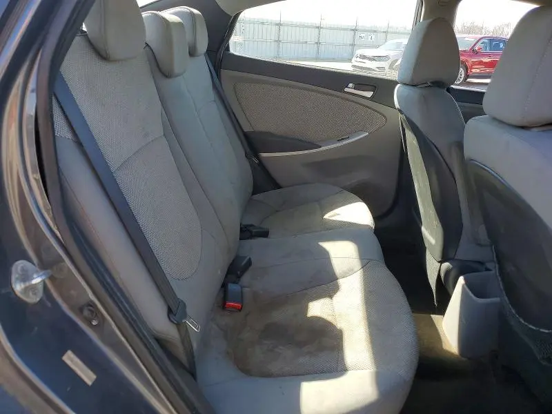 2013 HYUNDAI ACCENT GLS  