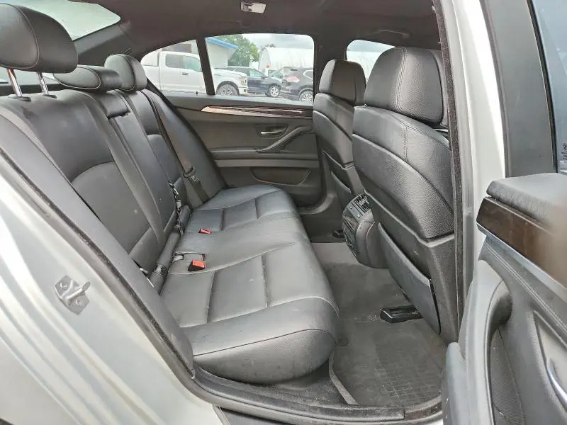 2013 BMW 550 XI  