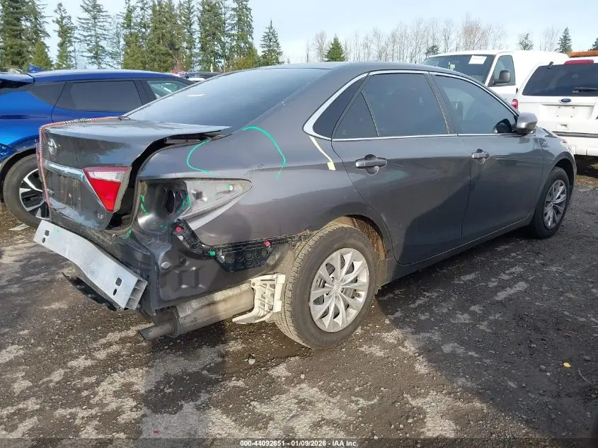 2016 TOYOTA CAMRY LE