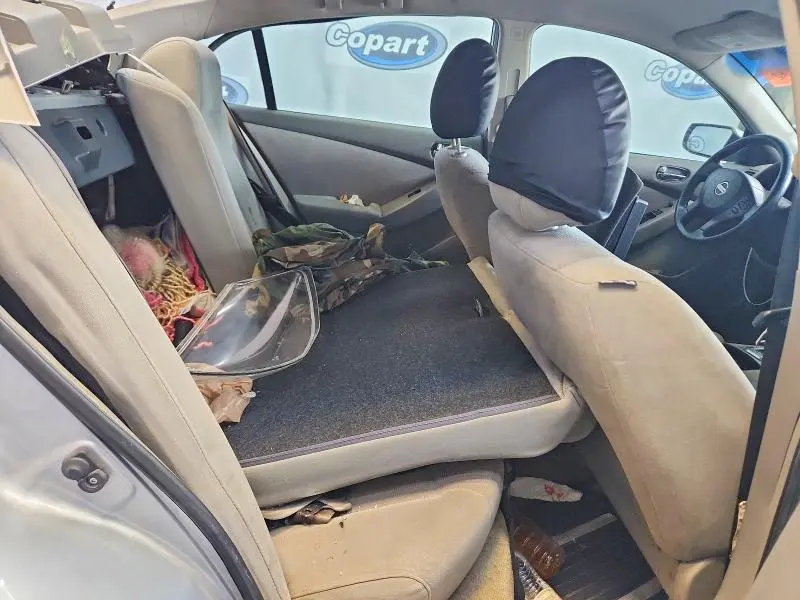 2010 NISSAN ALTIMA   