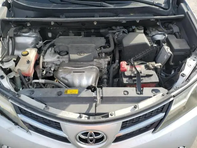 2014 TOYOTA RAV4 XLE  