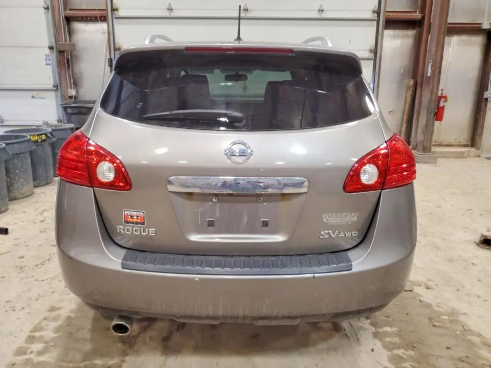2013 NISSAN ROGUE S  