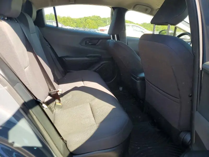 2023 TOYOTA PRIUS LE  