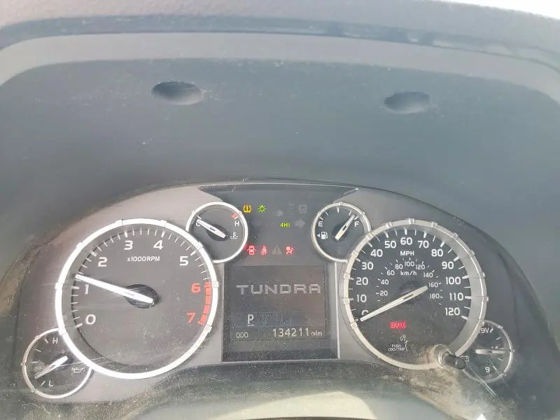 2014 TOYOTA TUNDRA CREWMAX SR5  