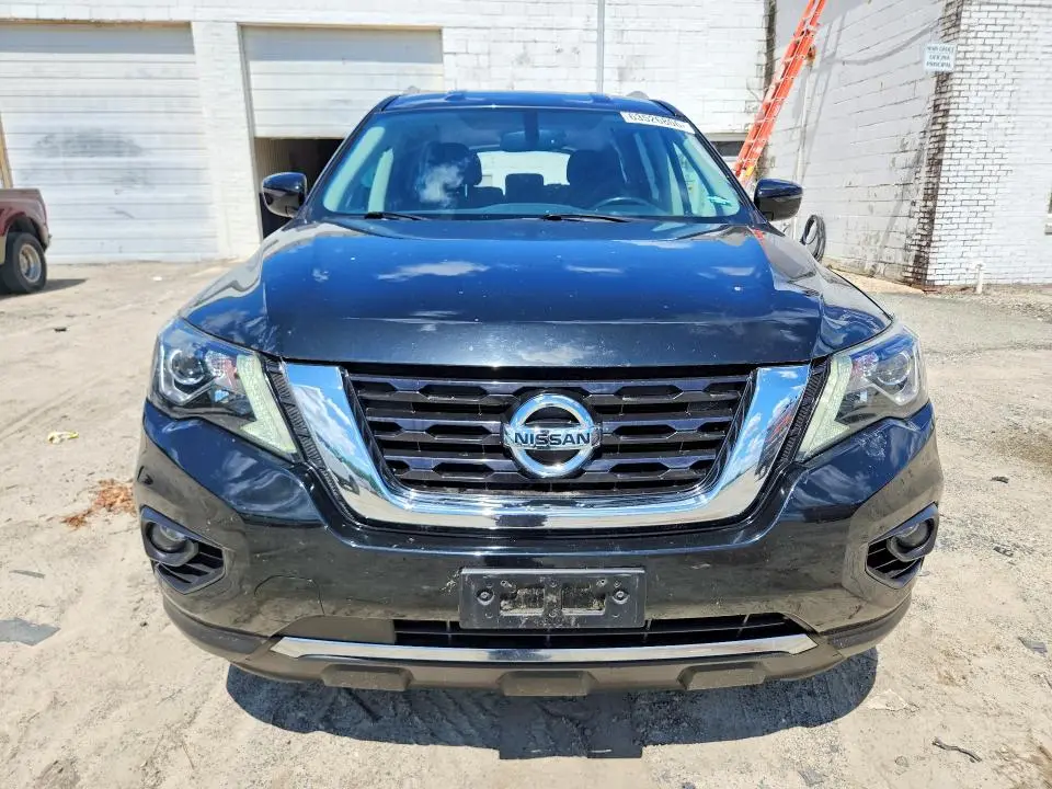 2019 NISSAN PATHFINDER SV  