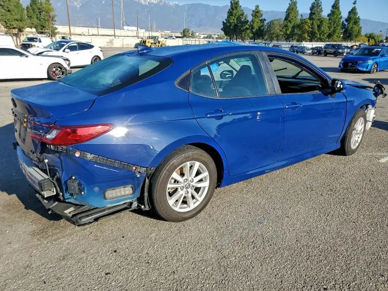 2025 TOYOTA CAMRY XSE  