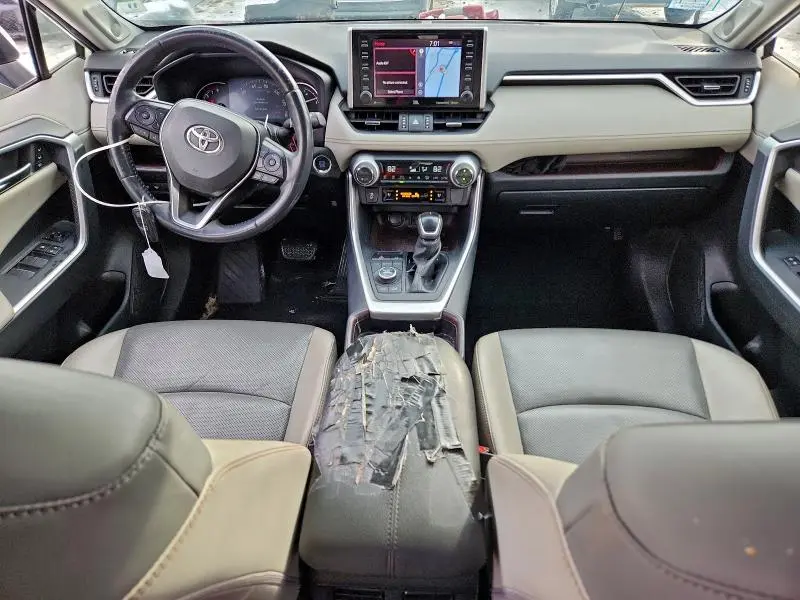 2019 TOYOTA RAV4 LIMITED  