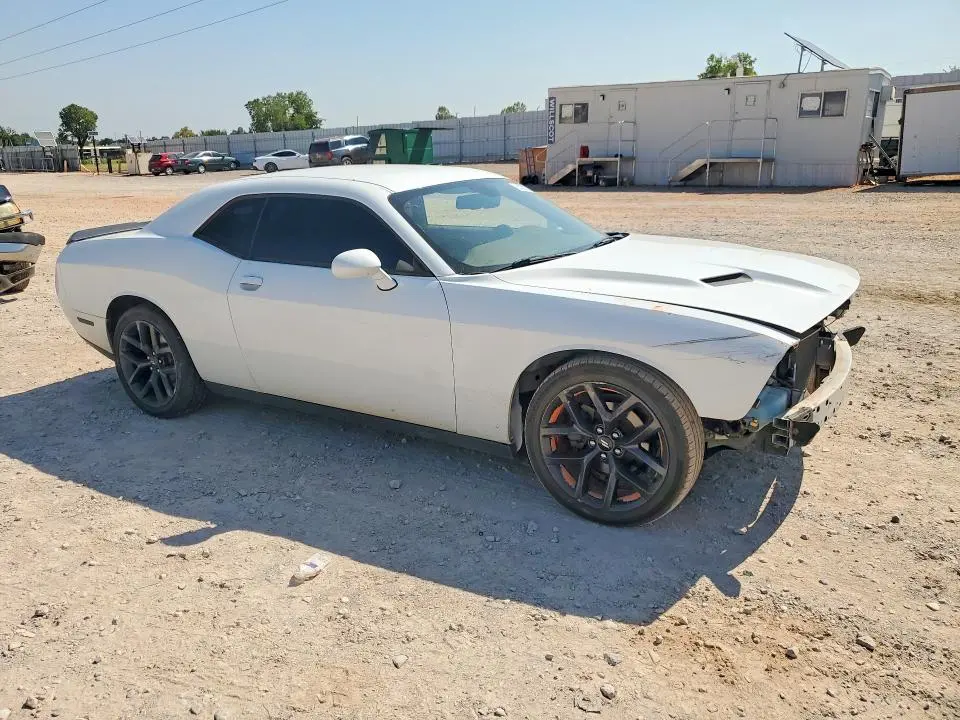 2019 DODGE CHALLENGER SXT  