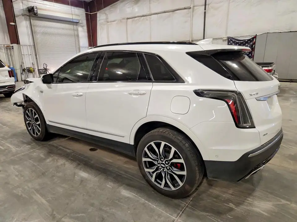 2023 CADILLAC XT5 SPORT  