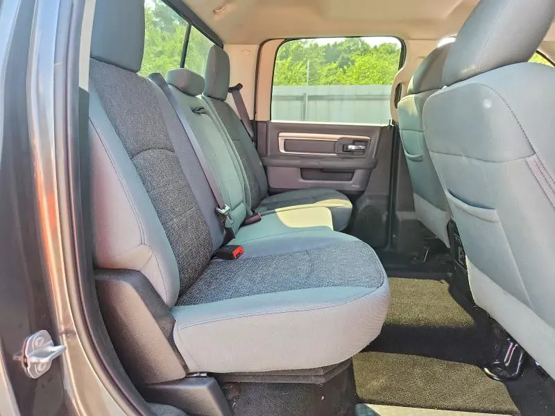 2017 RAM 2500 SLT  