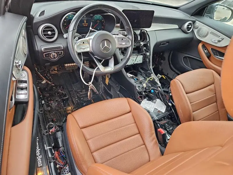 2022 MERCEDES-BENZ C 300  