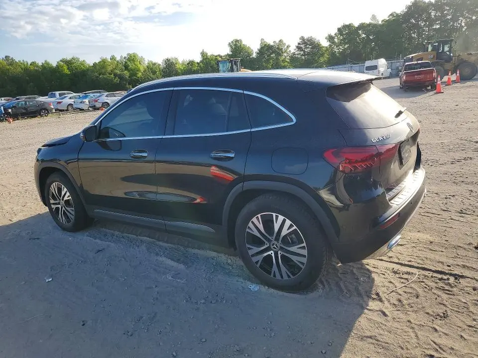 2025 MERCEDES-BENZ GLA 250  