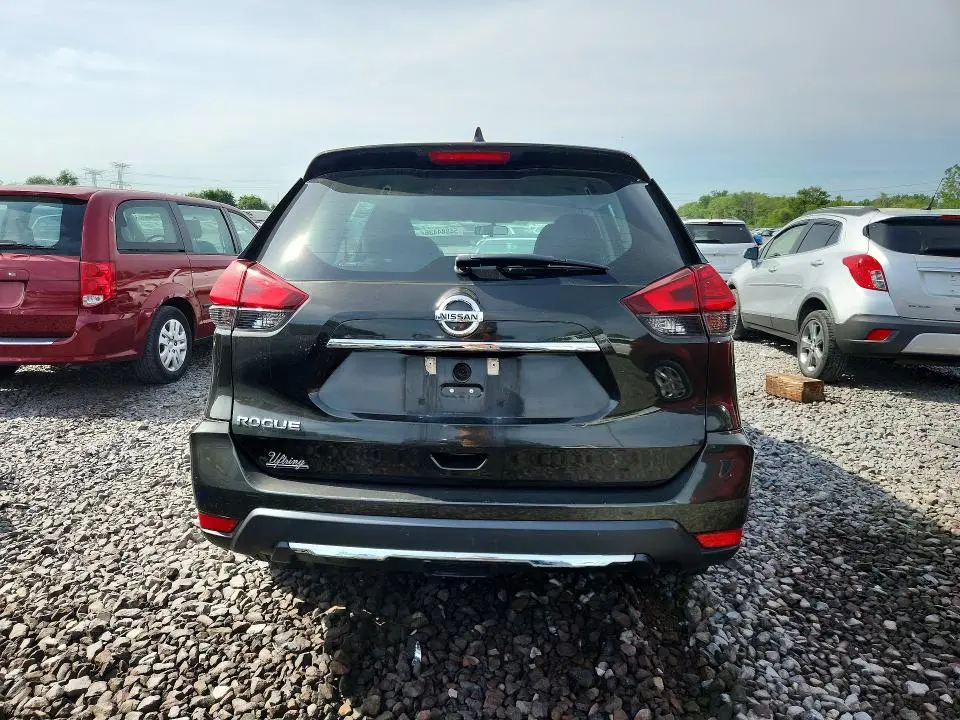 2017 NISSAN ROGUE S  