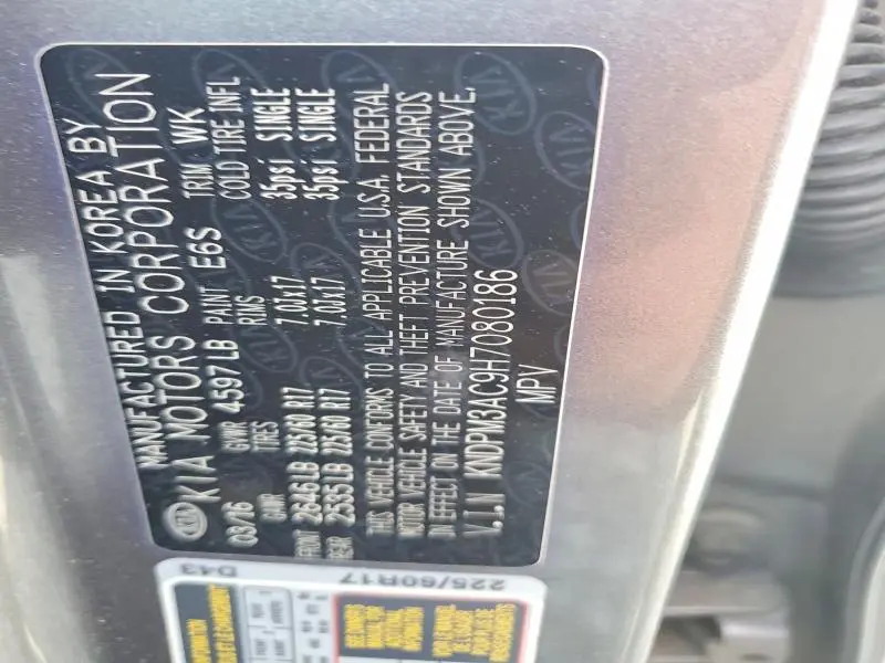 2017 KIA SPORTAGE LX  