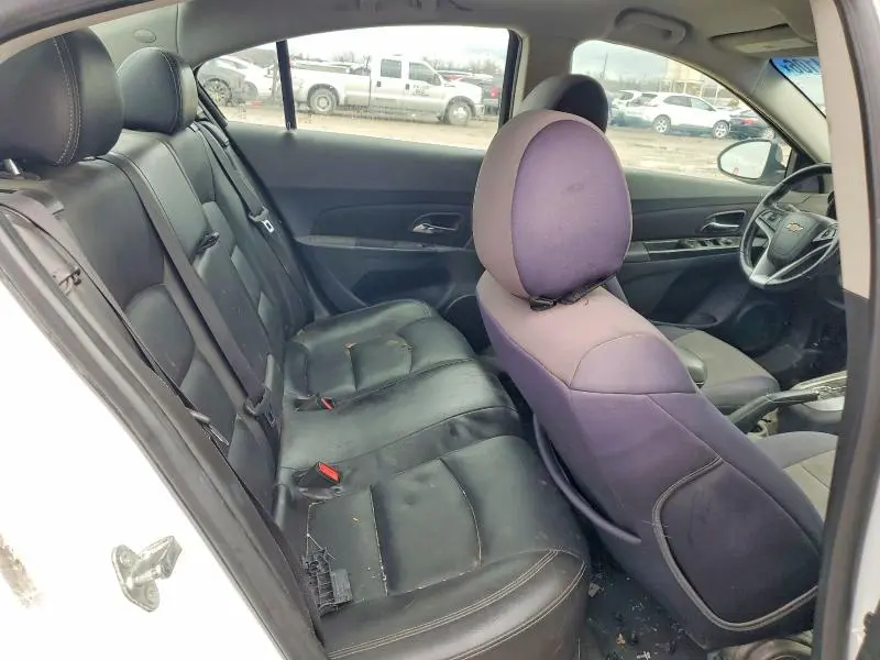 2014 CHEVROLET CRUZE LT  