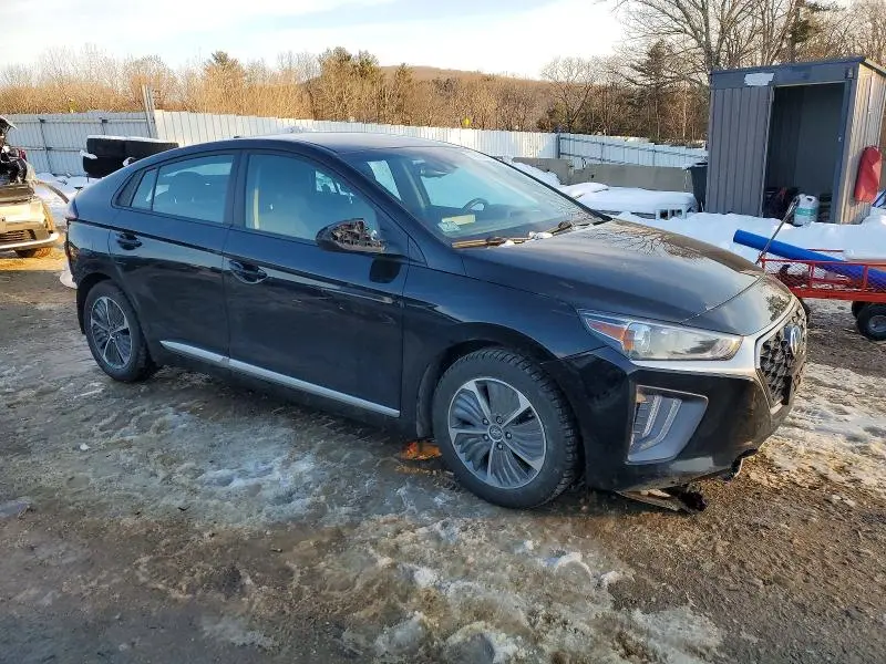 2021 HYUNDAI IONIQ SE  