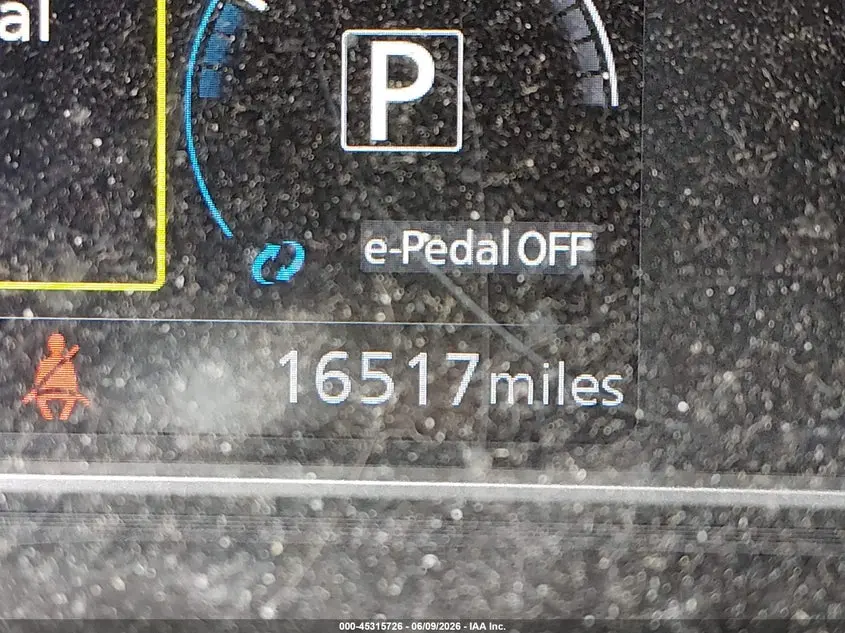 2024 NISSAN LEAF SV PLUS