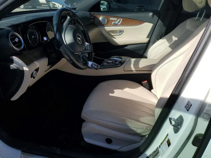 2017 MERCEDES-BENZ E 300  