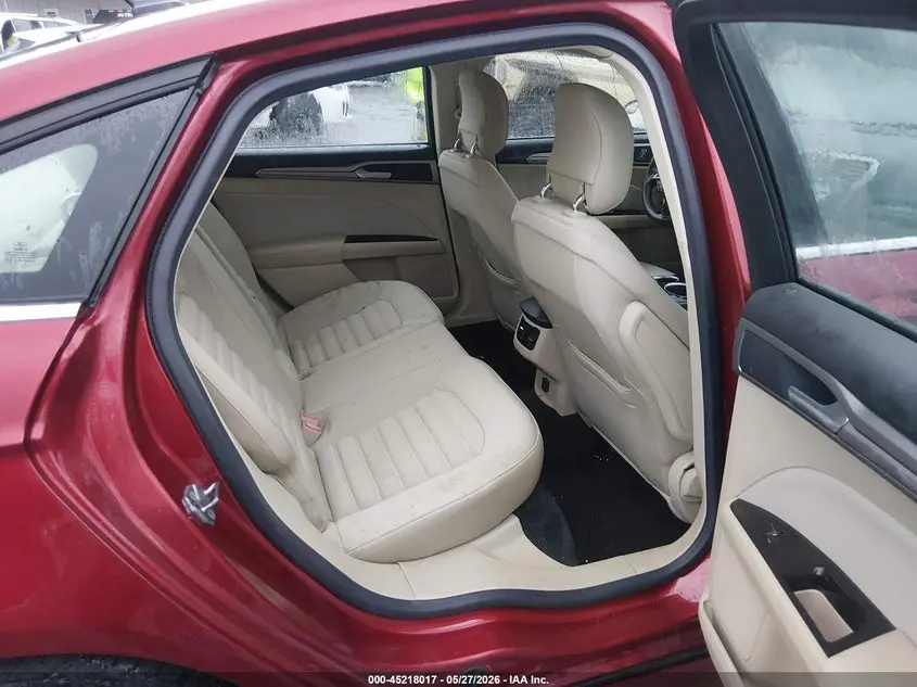 2013 FORD FUSION SE