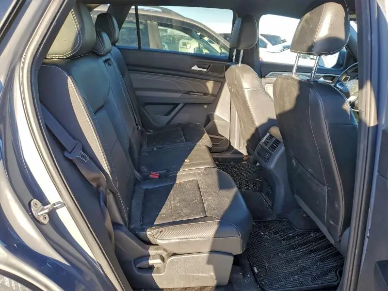 2022 VOLKSWAGEN ATLAS CROSS SPORT SE  