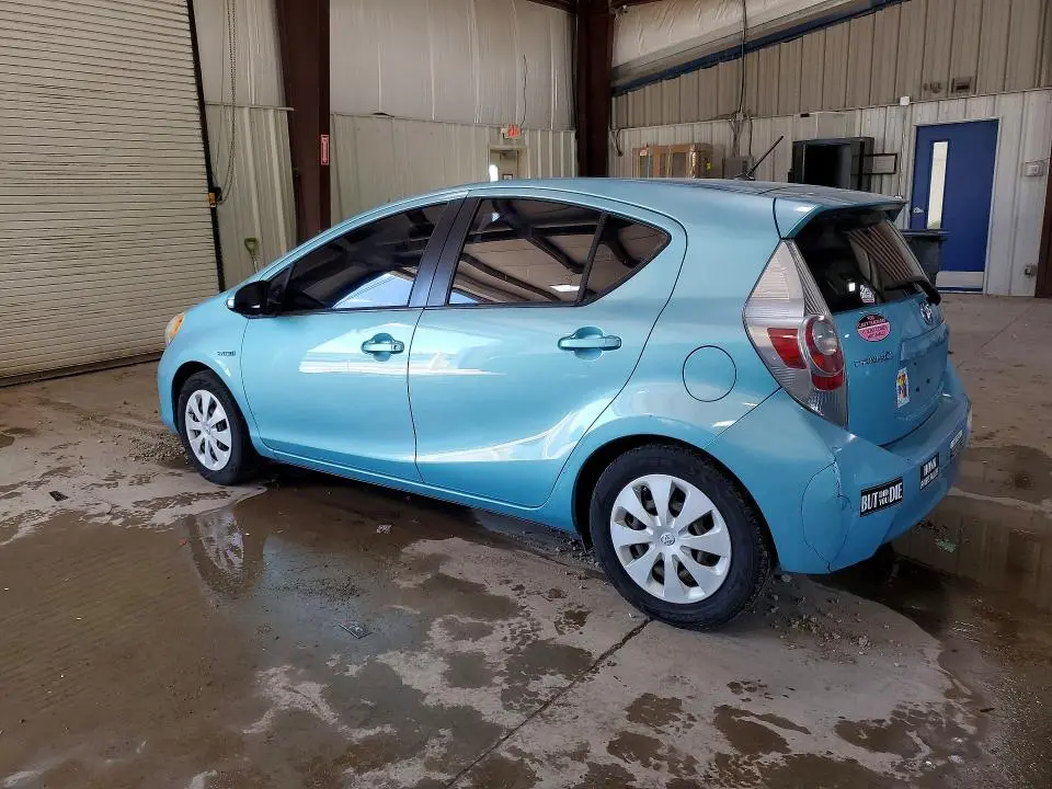 2014 TOYOTA PRIUS C TWO  