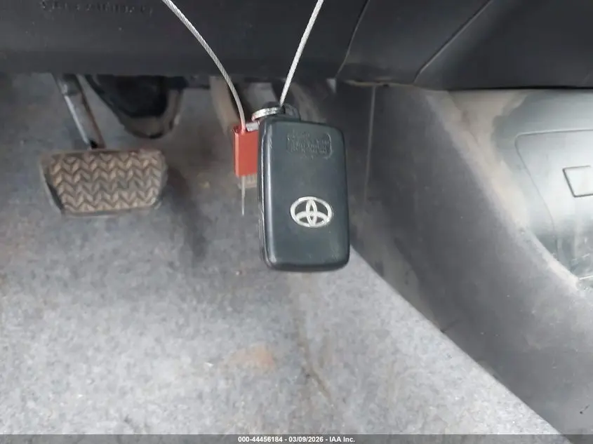 2012 TOYOTA PRIUS THREE