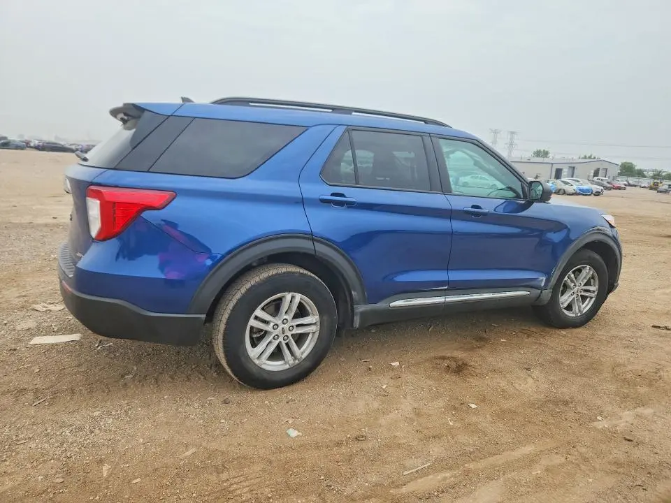 2021 FORD EXPLORER XLT  