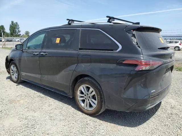 2021 TOYOTA SIENNA LIMITED  