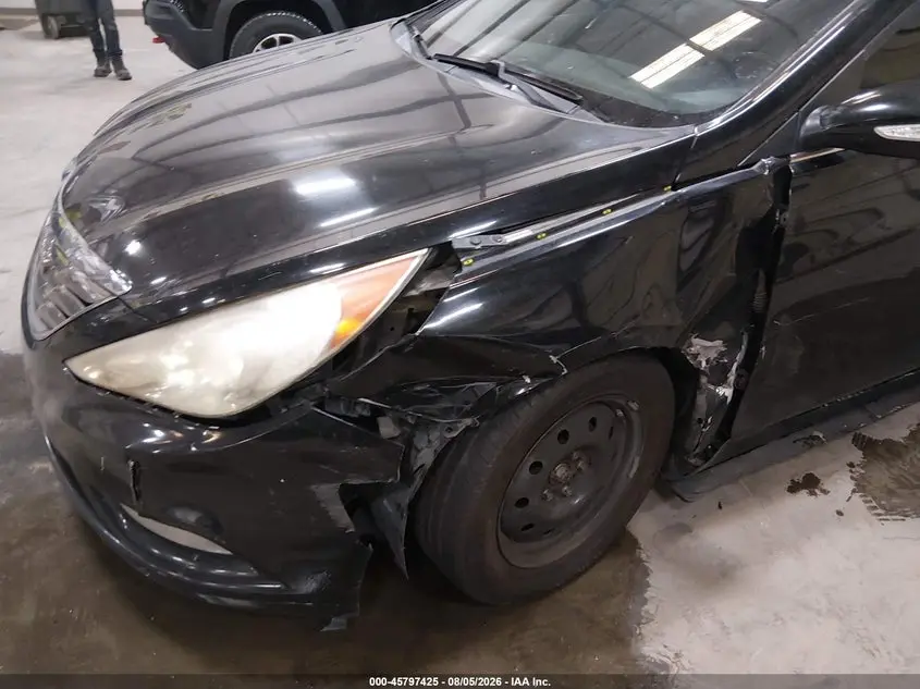 2011 HYUNDAI SONATA LIMITED