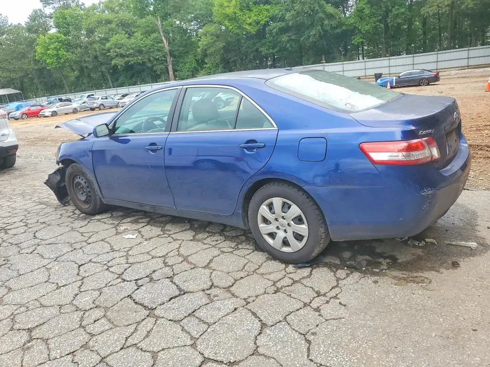 2010 TOYOTA CAMRY LE  